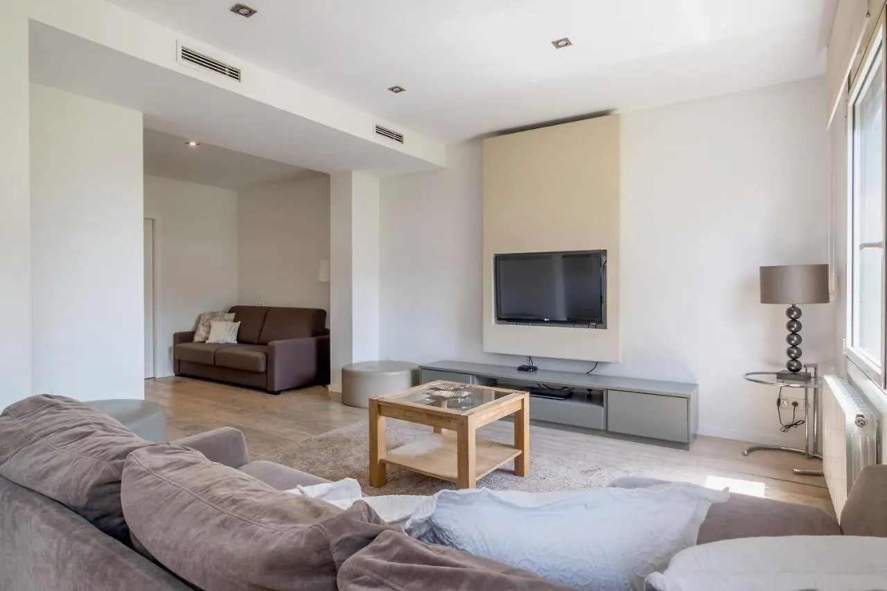 Rent Top Apartments Avenida Diagonal Barcelona